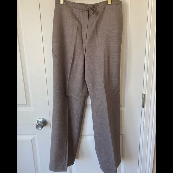 Studio Tahari 3 pieces suit - Picture 5 of 14